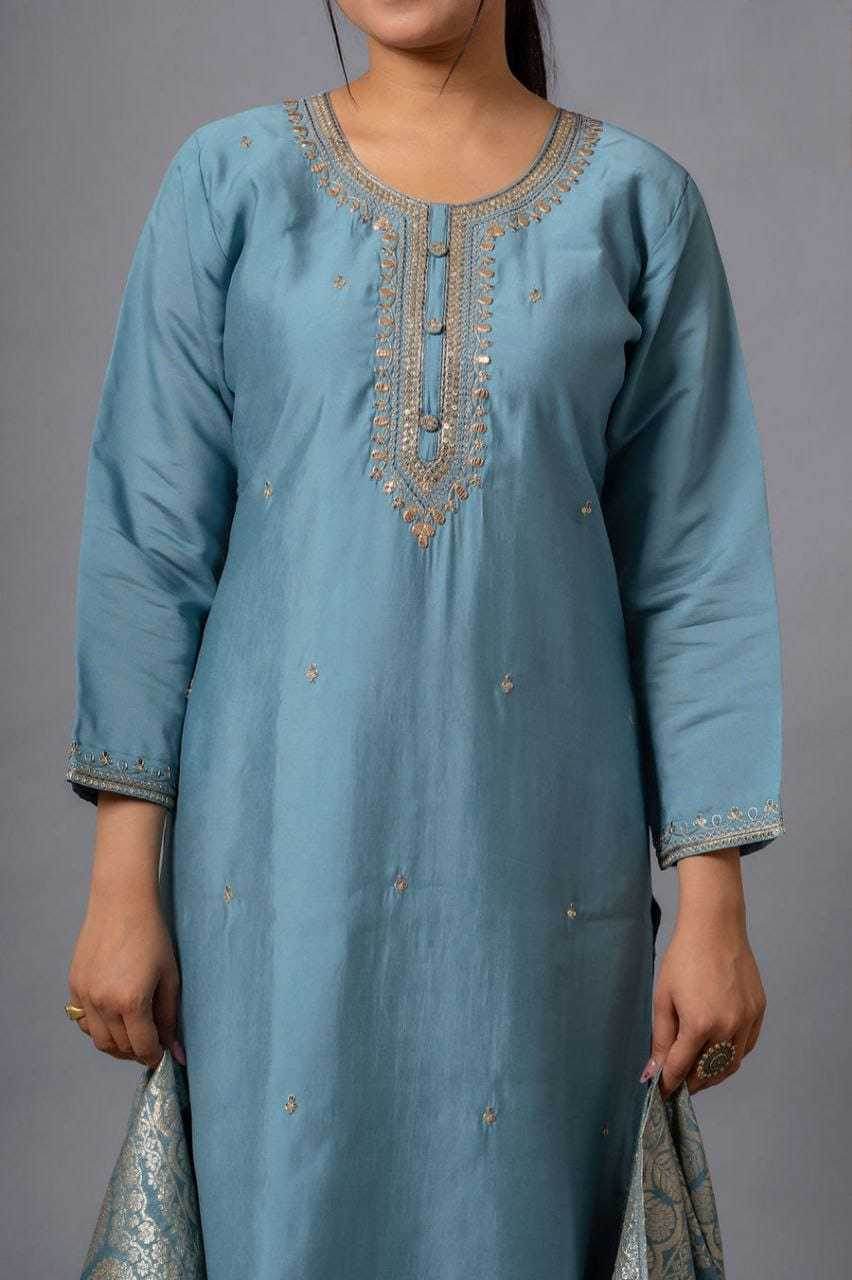 Viscose Embroidered Kurti Set - MYLUXURY LANE ENTERPRISE
